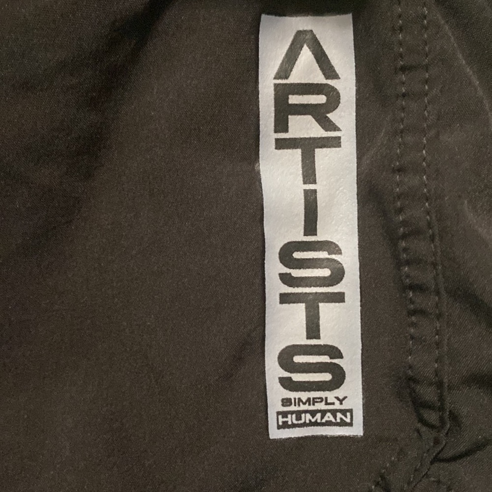 Ash shorts - Picture 3 of 3